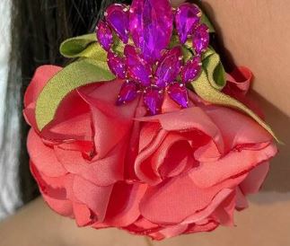 Rose petal