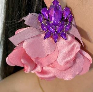 Rose petal